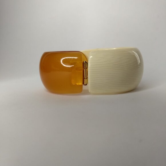 Plastic Necklace Hinge Bracelet Set Orange Beige Vintage Retro Mod Barrel Clasp - Picture 10 of 16